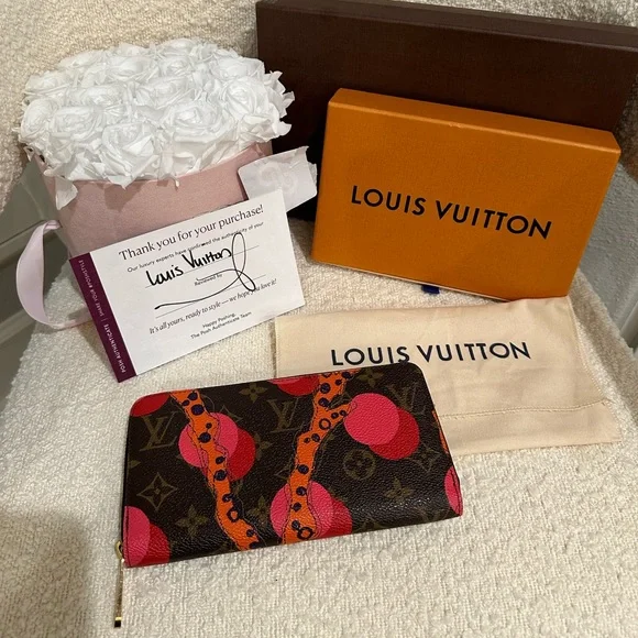 LOUIS VUITTON LIMITED EDITION Monogram Ramages Zippy Wallet - Picture 2 of 9